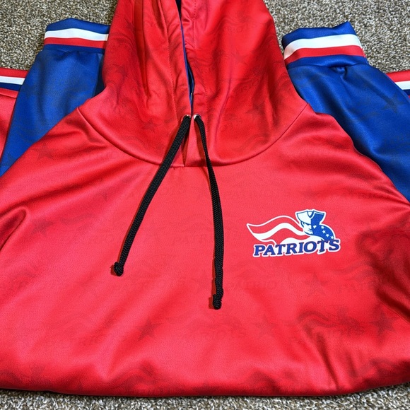 Custom Made New England Patriots Style Hoodie and Backpack Bundle. Both NWT. - Picture 5 of 13